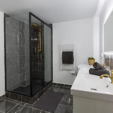 Evasion Au Port, T2 Climatise Renove Apartment